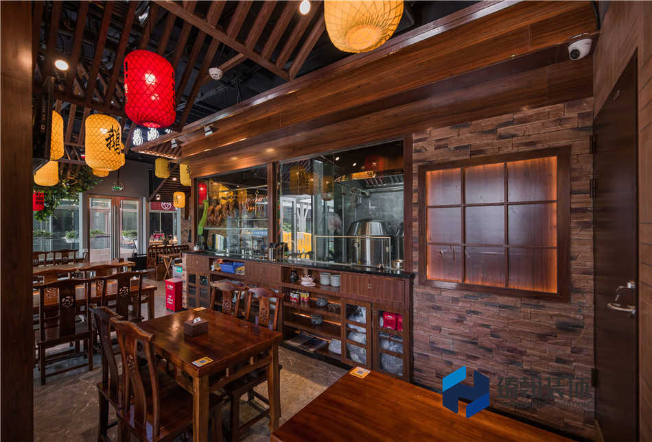 100平南山前海鵝滿分店設(shè)計裝修