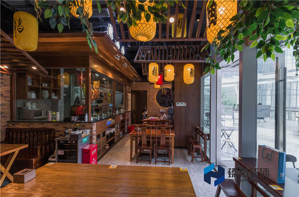100平南山前海鵝滿分店設(shè)計裝修