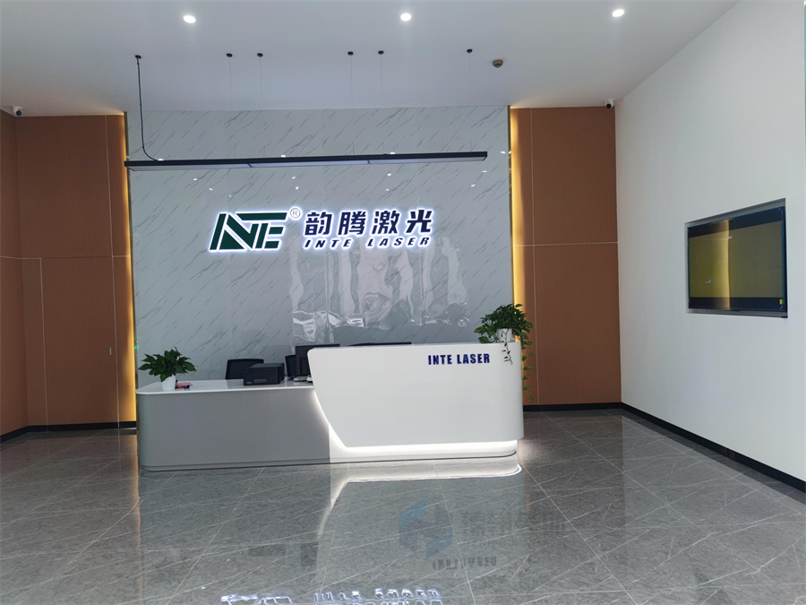 3000㎡深圳韻騰激光廠房，展廳，辦公室設計裝修